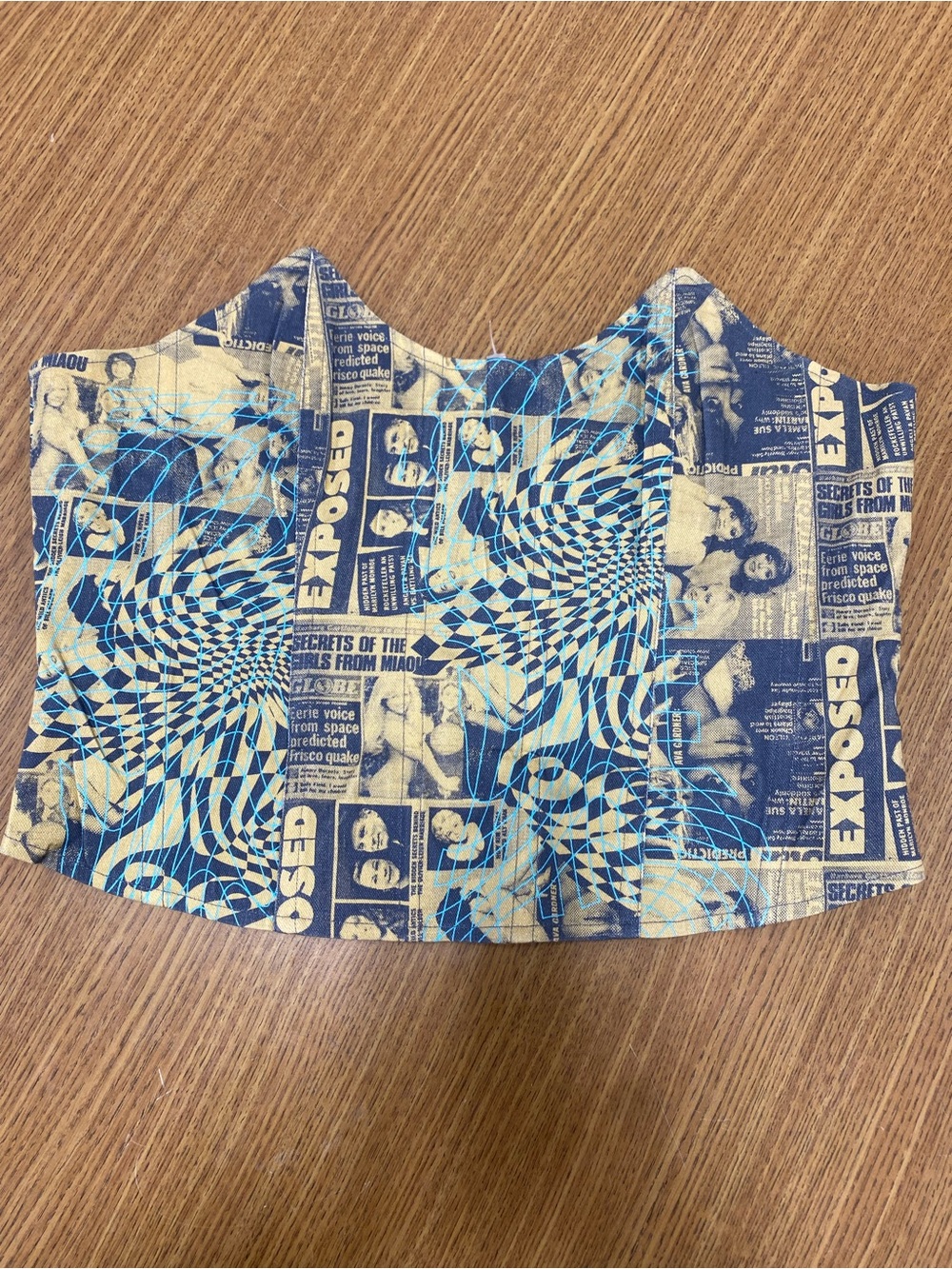 Miaou Women's
Leia Printed Corset in Wanted - Picture 3 of 9